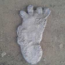 Aluminum Bigfoot Sasquatch Casting