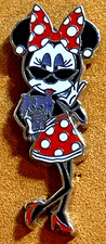DISNEY 2012 MINNIE WEARING SUNGLASSES HOLDING DOG PARIS FASHION GLAMOUR SET PIN picture