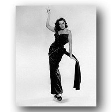 Jane Russell Photo 8x10 Stunning Portrait Glamour Shot picture
