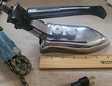 VTG Greyhound Electric Travel Iron Middleton & Meads Co Baltimore  USA  WORKING  picture