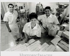 1997 Press Photo Restaurant Owners Anna, Robert & Michael Pasquale, Medford picture