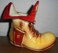 VTG 1950’s Morton Pottery “Old Woman Who Lived in a Shoe” Ceramic Boot Planter picture