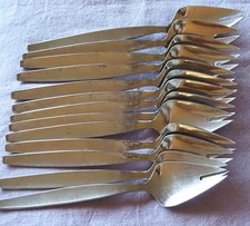 Retro/Vintage Set of 13pc 2-prong buffet fork/splayds.  picture