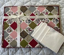Vintage Victory Luncheon Placemat & Napkins Set of 4, Whimsical Farm Pattern picture