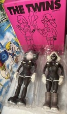 Bootleg KO Kaws Twins clean slate Chocolate box 2006 Medicom Vinyl Sofubi READ picture