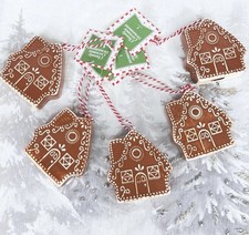 ❤️🤎New Ceramic Gingerbread House Themed Ornament Set picture