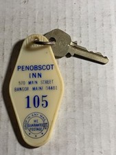 Penobscot Inn Hotel Motel Key Fob & Key Bangor Maine #105 RARE picture