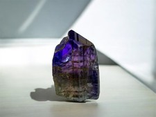 Fine Pleochoric Natural Tanzanite Crystal Rough Gemstone 9 Carats Bi Color picture