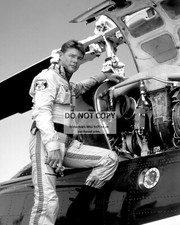 JAN-MICHAEL VINCENT IN THE TV SERIES 