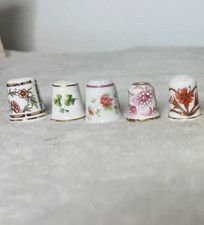 Vintage Souvenir PorcelainThimble Collection - Lot of 53 picture