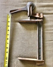 VINTAGE COLT BATAVIA BAR