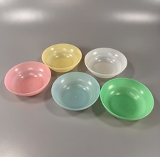 Vtg Lot of 5  Tupperware Bowl Millionaire 154-2 | pastel berry + snack bowls EUC picture