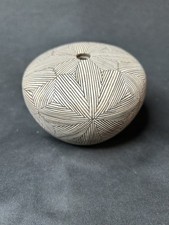 Carrie Chino Charlie Acoma Pueblo Miniature Seed Pot Fine Line Geometric Signed picture
