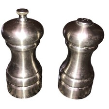 Vintage Olde Thomson Salt And Pepper Shaker Carbon Steel/Plastic 4x2
