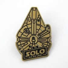 Disney Pin Millennium Falcon Star Wars SOLO Lucasfilm ILM VFX Cast & Crew Pin picture