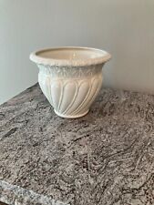 GUMPS. Elegant White Cachepot, BN Condition, made in Italy, DISCONTINUED picture