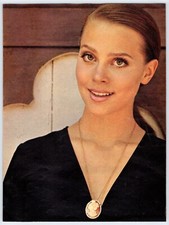 1966 LEIGH TAYLOR-YOUNG Vintage 8