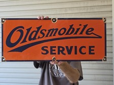 LARGE VINTAGE OLDSMOBILE SERVICE PORCELAIN SIGN NICE COLORS 24