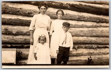 c1910s Log Cabin Family Mother Daughter Son Rural Minnesota ANTIQUE Postcard picture
