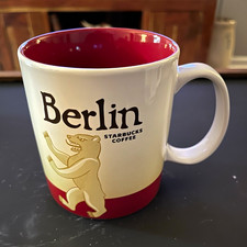 Starbucks Berlin City Mug 2013 Original White/Red Coffee & Tea Advertising picture