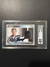 2017 Rittenhouse Star Trek Beyond Chris Pine Autograph Costume Material SGC 10 picture