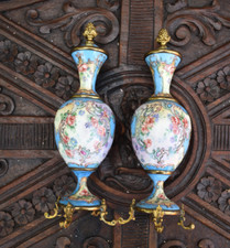 PAIR antique signed 1909 metal hand paint floral roses decor Vases urns picture