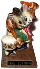 Mid Century Kreiss The Beatnik Kitschy Figurine Anthropomorphic Cat Drummer picture