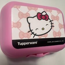 Tupperware Hello Kitty Small Oyster Packable Clamshell Container Pink NICE picture