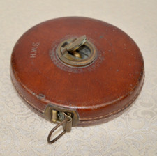 CHESTERMAN SHEFFIELD ENGLAND 66 FEET LEATHER COVER TAPE MEASURE BRASS WINDER picture