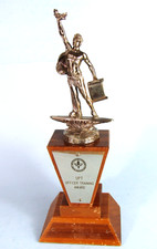 VINTAGE WEIDLICH BROTHERS TROPHY USAF AIR TRAINING COMMAND METAL TRIUMPH STATUE picture