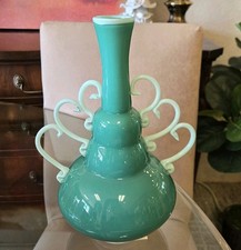 Beautiful Vintage Art Glass Vase - Aqua. 10