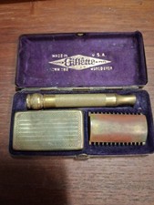 Antique 1920's Gillette Old Style DE Safety Razor Set picture