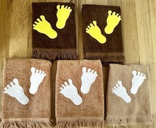 Rare Foot Theme 5 Martex Embellished Hand Towels, House Of Salisbury, Excellent picture