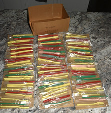 Rare Vintage Find: Fuller Brush Salesman Sample Toothbrushes approx. 90 picture