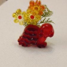 Vintage 1975 Red Turtle Plastic Figurine w/ Yellow Orange Flower Bouquet 3D picture