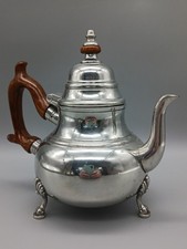 Vintage Colonial Williamsburg Shirley Pewter Teapot Anheuser-Busch Promotional picture