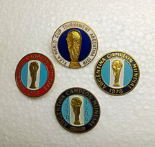 FIFA World Cup Argentina 1978 Soccer pins set Argentina Campeon Mundial picture