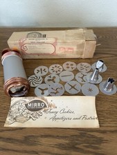 Vintage Mirro Cookie & Pastry Press 12 Discs 3 Tips Copper Aluminum Recipes picture