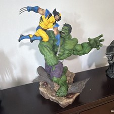 Sideshow Collectibles Marvel Hulk & Wolverine Maquette Statue Limited 2016 picture