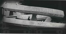 1986 Press Photo Spiral walkway, Milwaukee's MacArthur Square parking garage. picture