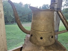 Antique Brookins Mfg Co Dayton Ohio One Quart Liquid Oil Measure Flex Spout Can picture