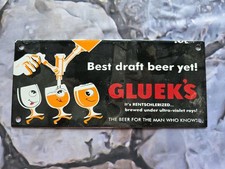 VINTAGE GLUEK'S BEST DRAFT BERET YET PORCELAIN SIGN. 10.5