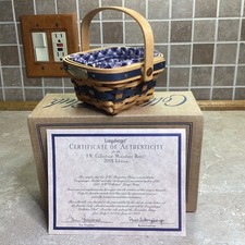 Longaberger Collectors Club JW Miniature BERRY BASKET - Liner, Protecter NEW picture