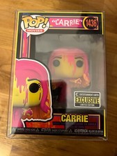 Funko Pop Movies #1436 - Carrie - EE Exclusive - Bloody - Black Light picture