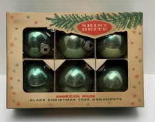 VINTAGE SHINY BRITE GREEN MERCURY GLASS CHRISTMAS ORNAMENTS LARGE picture
