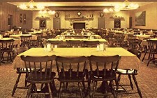 Interior View - Country Kitchen Restaurant - Hartville, Ohio Postcard picture