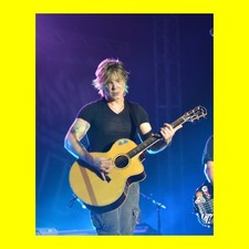 John Rzeznik - Goo Goo Dolls #89537 - 8x10 Photo Printed at a Lab picture