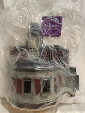 Hallmark Mansion on Ravenwood Lane Haunted House Display Halloween Decoration picture