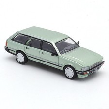 1:64 505 SW Alloy Model Car Green Static Collection Ornament Display Toy picture