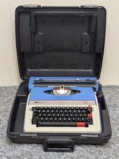 Vintage Kmart Kresge Model 812 Automatic 12 Typewriter in Case 60s 70s Untested picture